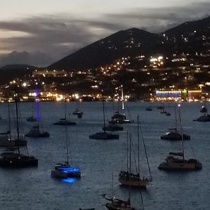 Meet your Posher, Sheila